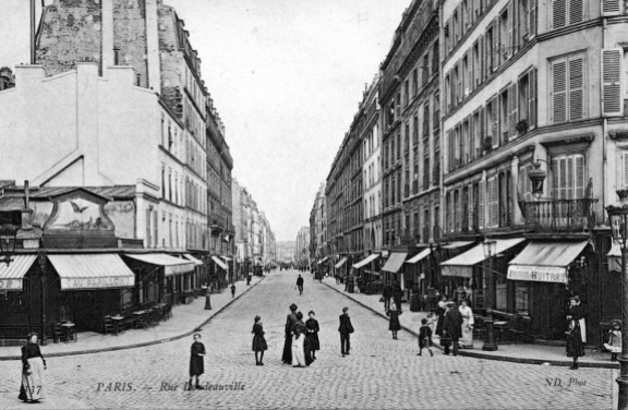 2 - Rue Doudeauville (croisement rue des Poissonniers, direction Est)